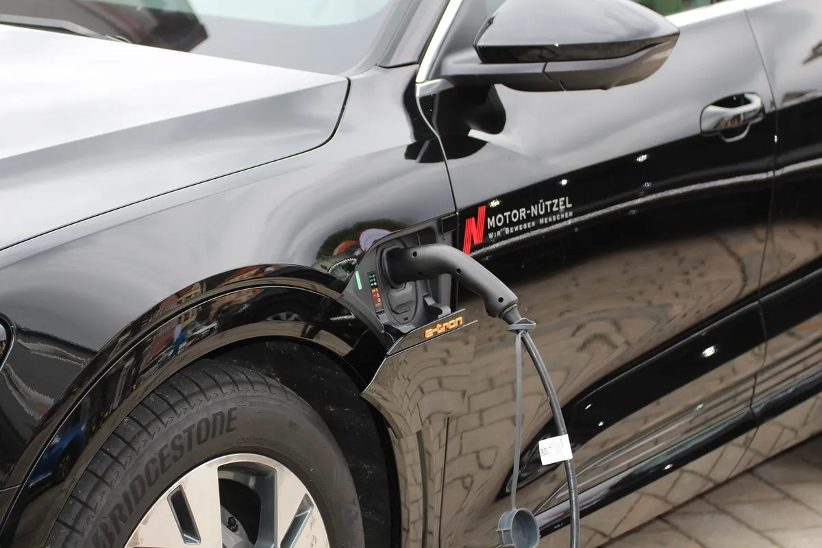 electro, e car, electric car, gas station, electricity, charging station, automobile, environmental protection, load time, e-mobile, energy, environmentally con