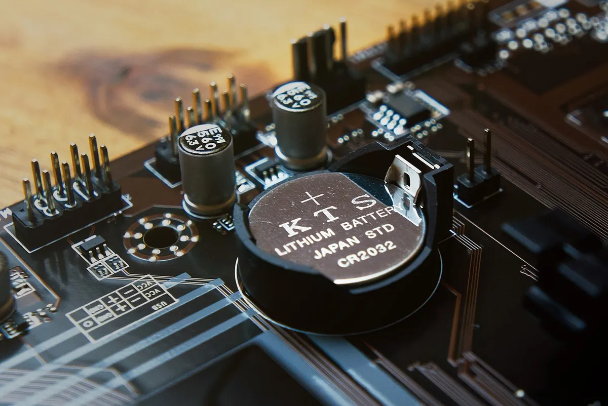 button, cell, lithium, battery, mainboard, computer, cr 2032, closeup, japan std, kts, cmos, lithium, lithium, lithium, lithium, lithium, cmos