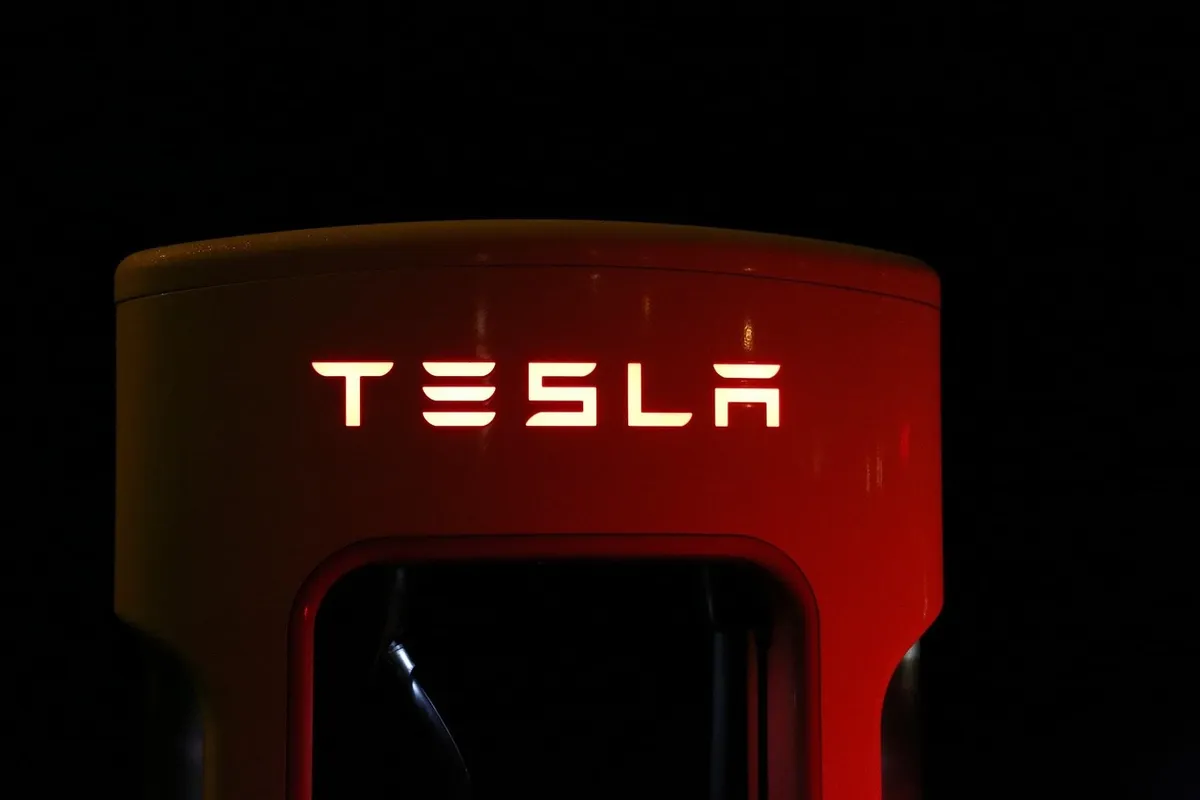 tesla, supercharger, battery, eco, electric, rechargeable, recharge, car, vehicle, night, charging, transportation, automobile, renewable, environment, sustaina