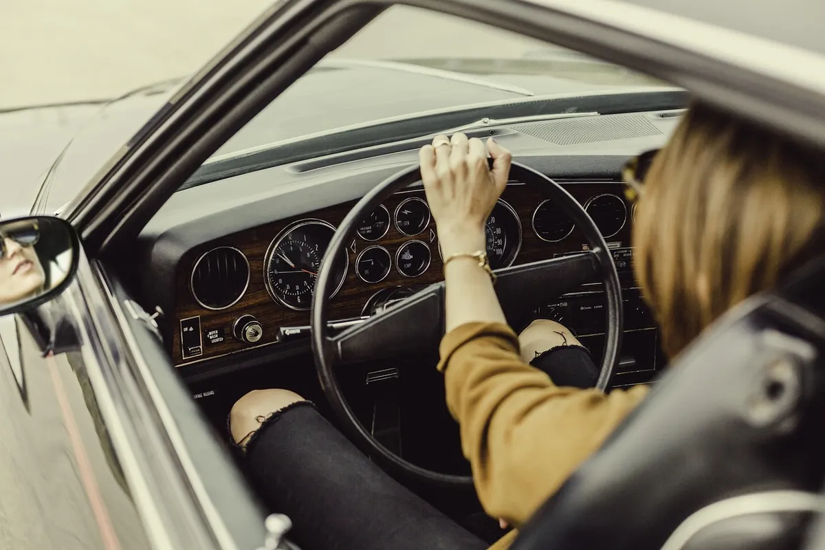 automotive, car, dashboard, driver, speedometer, steering wheel, vehicle, car wallpapers, woman, steering, driving